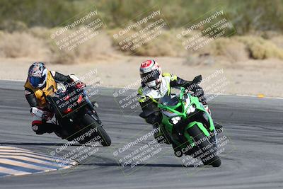 media/Nov-16-2025-Race Pace (Sun) [[8c5fa54630]]/Non Verified Riders (1st 20 Minutes)/2-Turn 10 (1010am)/